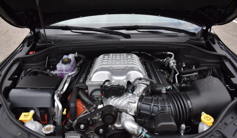 THE BEST SUPER SUV, DODGE DURANGO // SRT HALLCAT 6.2L V8 Superharged Engine full