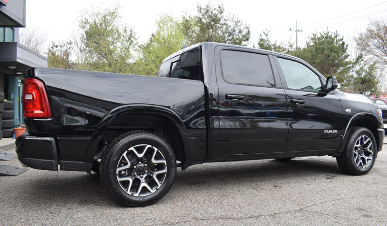 2026 RAM 1500 LARAMIE 5.7L ETORQUE full
