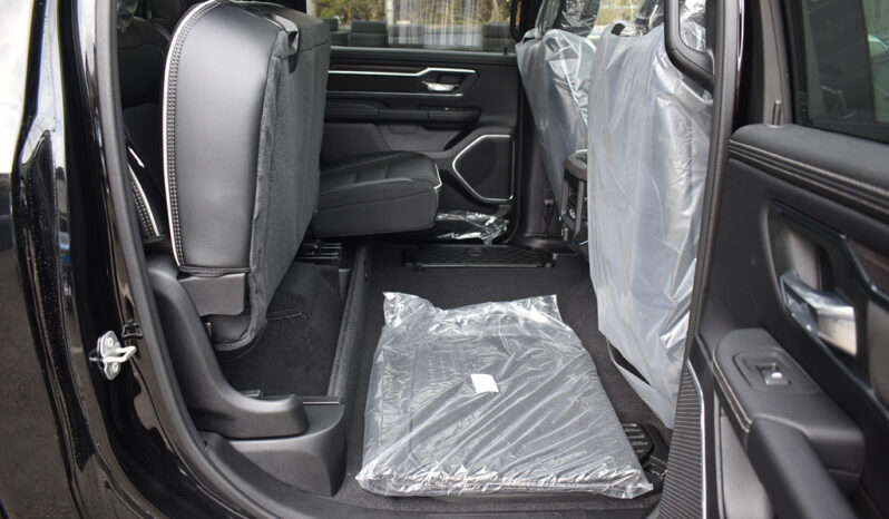 2026 RAM 1500 LARAMIE 5.7L ETORQUE full